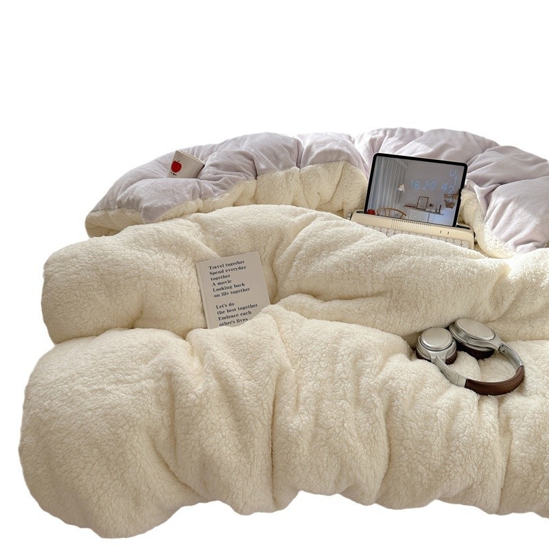 Sherpa ziemas četrdaļīgs gultas veļas komplekts – saglabā siltumu, iekļauj segas pārklāju, palagu un spilvenu vāciņus