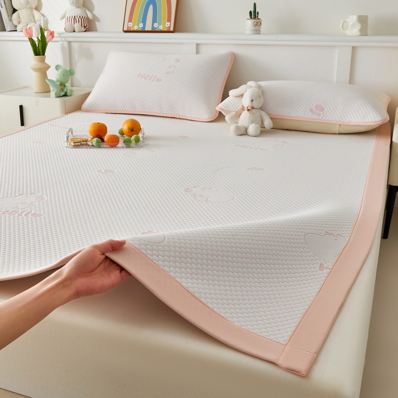 Ygde Gultas Matu Komplekts – Salokāms, Mūsdienīgs Minimalisms, Viskozes Šķiedra ar Ledus Zīdu Tekstūru, Drukāts Audums, Premium