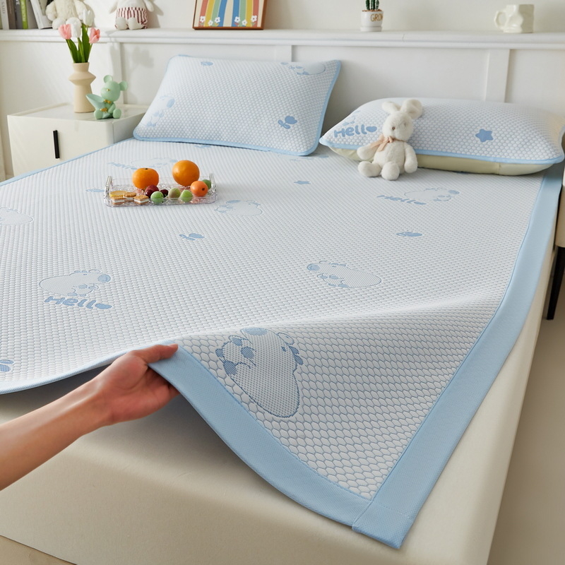 Ygde Gultas Matu Komplekts – Salokāms, Mūsdienīgs Minimalisms, Viskozes Šķiedra ar Ledus Zīdu Tekstūru, Drukāts Audums, Premium