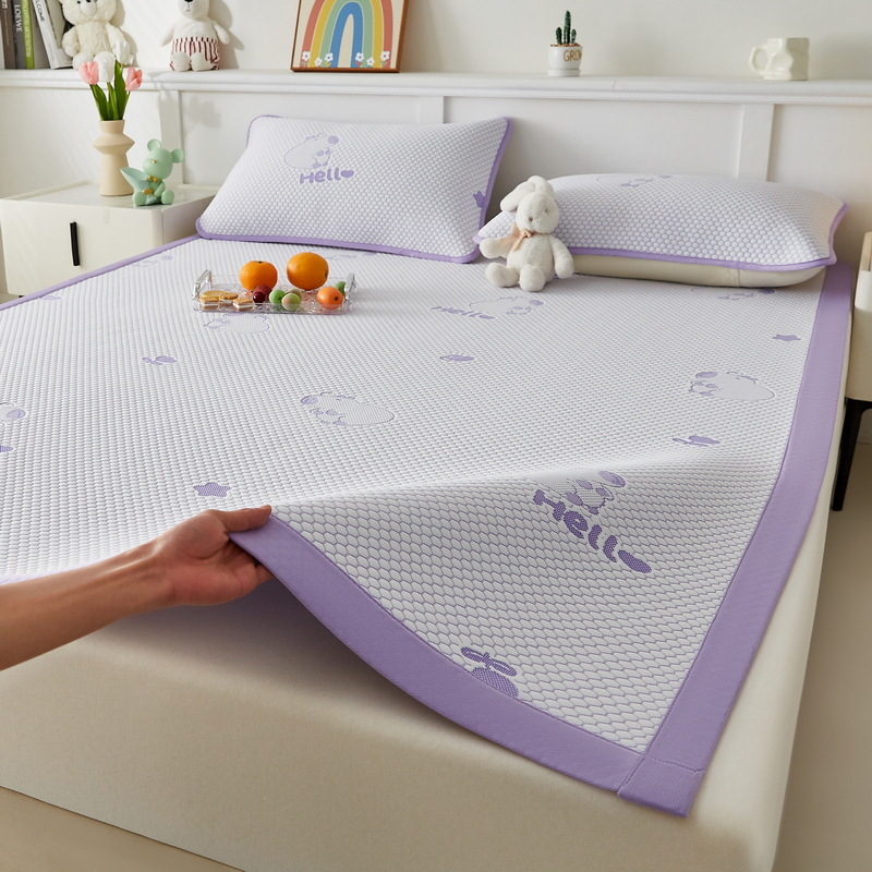 Ygde Gultas Matu Komplekts – Salokāms, Mūsdienīgs Minimalisms, Viskozes Šķiedra ar Ledus Zīdu Tekstūru, Drukāts Audums, Premium