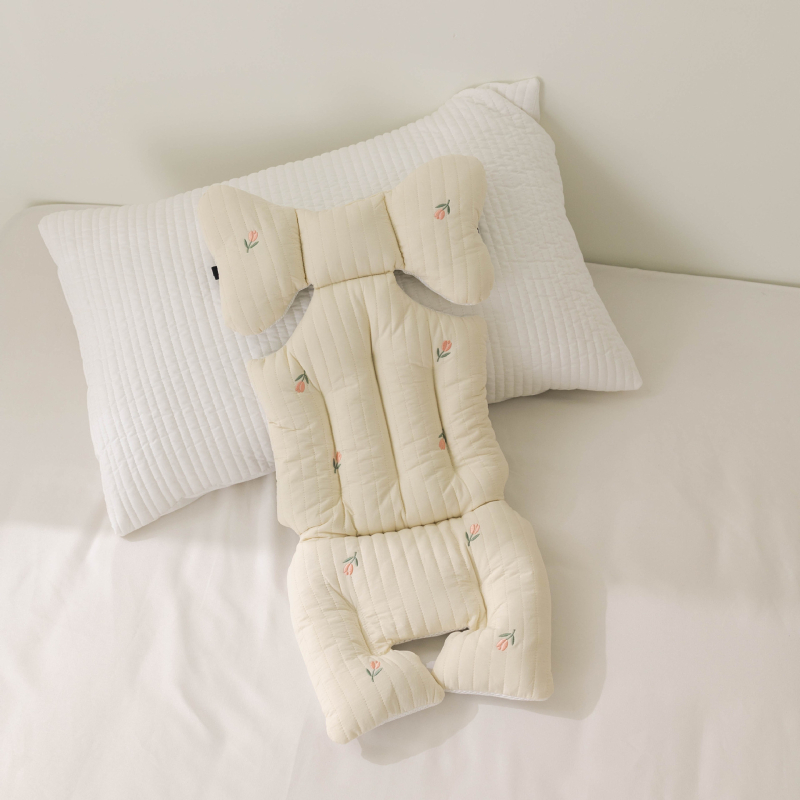 Ratiņu sēdekļa spilvens, kokvilna, izšūts, bez importa