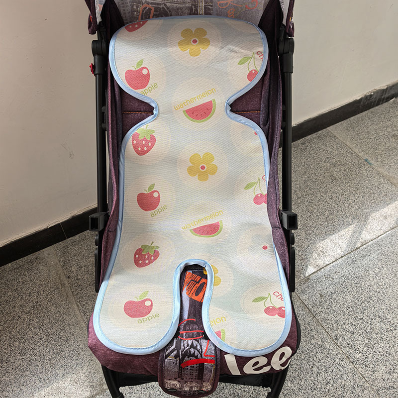 Bērnu ratiņu matrača sega ar ledus zīda elpojošu slāni, universāla piemērota 2-3 gadu veciem bērniem