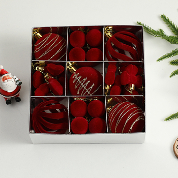 Ziemassvētku eglītes bumbiņas, velūra flokētas un apgleznotas (Zīmols: Art exhibition; Materiāls: plastika; Stils: viegls luksuss; Ražošana: sietspiede)