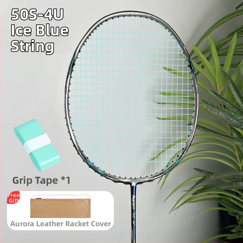 Kawasaki Aurora 50s badmintoni reket, kogu süsinikkiust raam, kaal 85-89 g, käepideme suurus G5, otsene löök, nailonistrungad