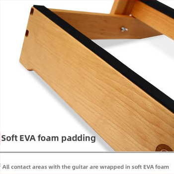 Medinis teniso raketėms saugojimo ir ekspozicijos stendas su mobilia atrama — Prekės kodas F97h867s5mh888