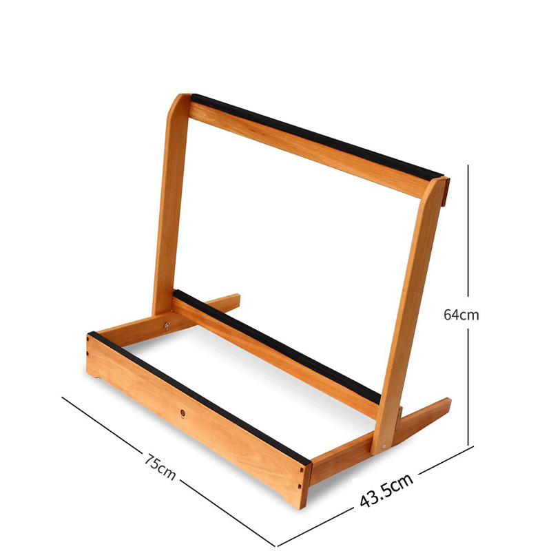 Medinis teniso raketėms saugojimo ir ekspozicijos stendas su mobilia atrama — Prekės kodas F97h867s5mh888