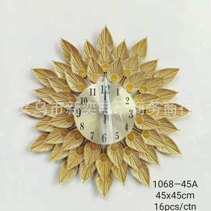 Fali óra fémből, kör alakú, elemmel működő, sweep seconds mozgás, analóg kijelző számokkal