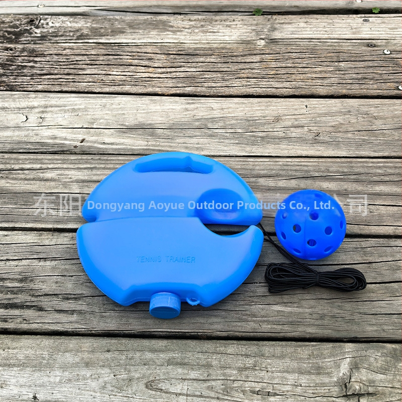 Viens spēlētājs pickleball treniņš ar 40 atverēm — komplekts ar auklu, PTE materiāls, ap 0,15 kg, iepakojums caurspīdīgā maisiņā