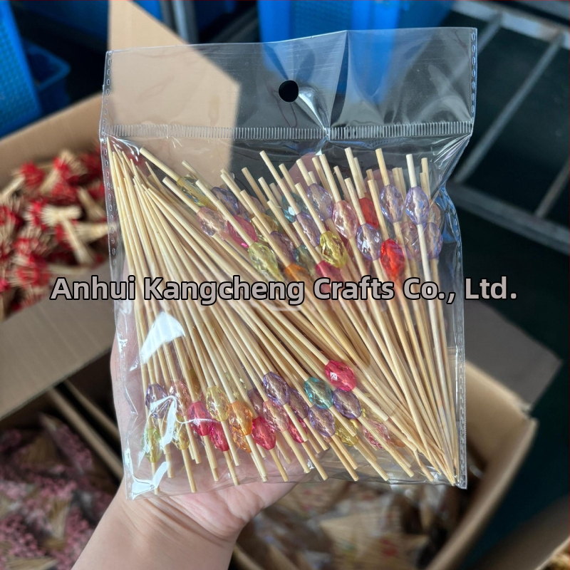 Vienkartiniai bambuko iešmeliai kokteiliams, 2 mm storio, logotipo spausdinimas įmanomas, apdorojimas ir pritaikymas, tinka vaisiams, duonai ir maisto dekoravimui