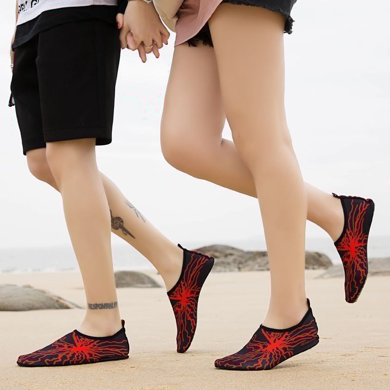 Universālas niršanas kurpes, pretslīdošas, sajūta kā staigājot basām pēdām, piemērotas pludmalei un niršanai (Materiāls: Cits; Zīmols: Unique; Produkta kategorija: niršanas zeķes)