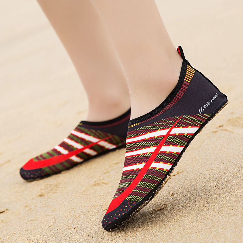 Universālas niršanas kurpes, pretslīdošas, sajūta kā staigājot basām pēdām, piemērotas pludmalei un niršanai (Materiāls: Cits; Zīmols: Unique; Produkta kategorija: niršanas zeķes)