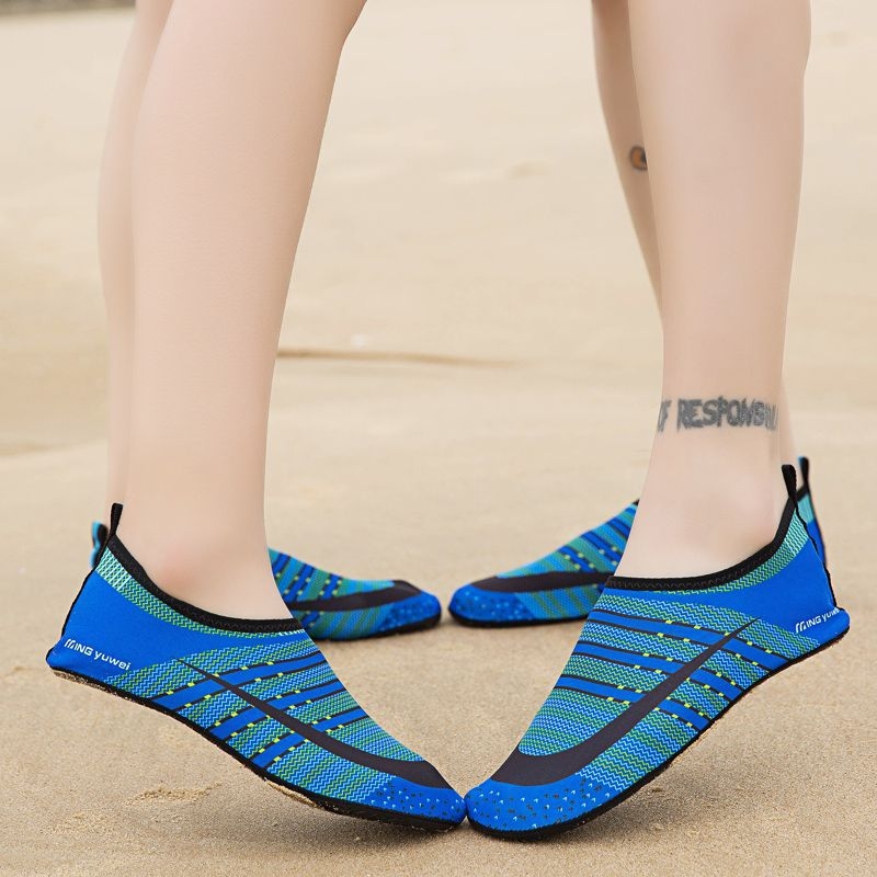 Universālas niršanas kurpes, pretslīdošas, sajūta kā staigājot basām pēdām, piemērotas pludmalei un niršanai (Materiāls: Cits; Zīmols: Unique; Produkta kategorija: niršanas zeķes)