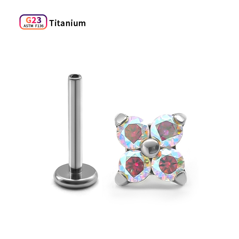 Пиърсинг бижута за уши от титиева сплав, форма четирилистна детелина, вградени синтетични цирконии