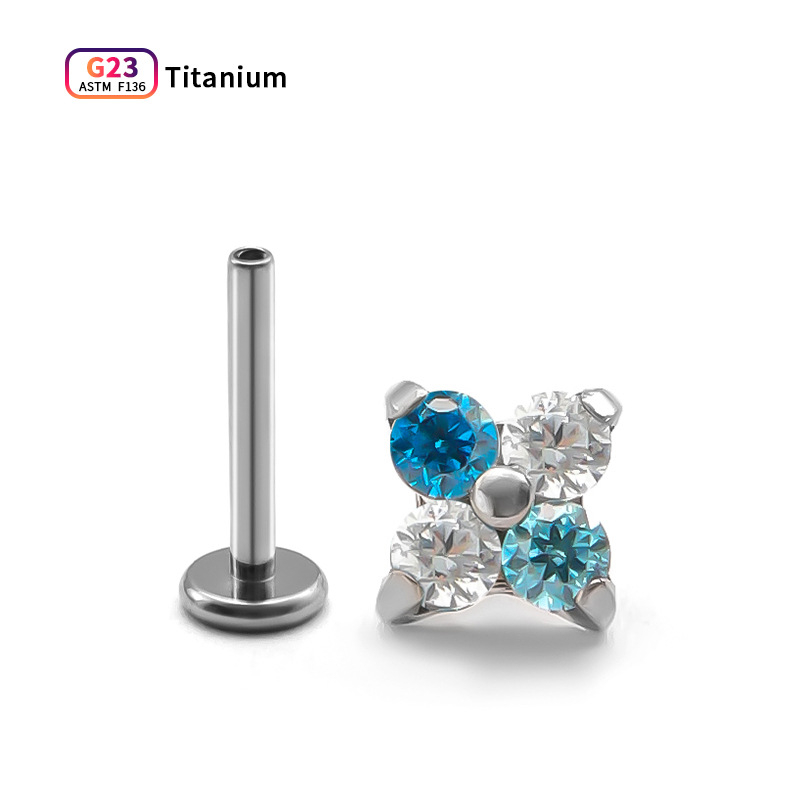 Пиърсинг бижута за уши от титиева сплав, форма четирилистна детелина, вградени синтетични цирконии