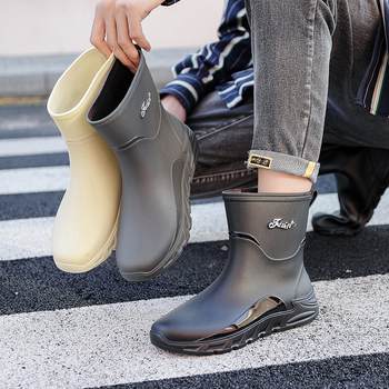 Vīriešu lietus zābaki ar PVC augšējo daļu, neslīdoša ūdensnecaurlaidīga zole, vidējais garums līdz potītēm, iekšējā odere no mākslīgās pūkas