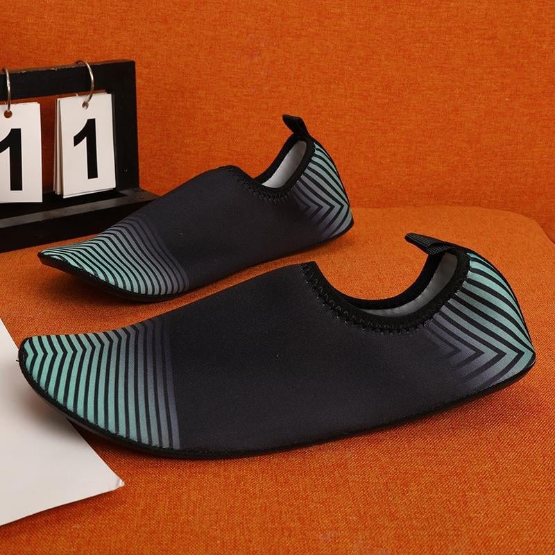 Ūdens kurpes pludmalē, Slip-on, zems augšējais apjoms, dabīgā gumijas zole, PHYLON vidējā zole, piemērotas peldēšanai un ūdens staigāšanai, pieaugušie, universāls