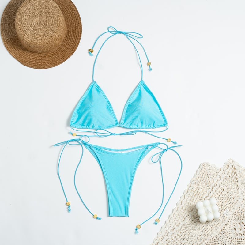 Dvije komponente bikini od najlona s podstavljenim gornjim dijelom, bez leđa, visoka elastičnost; 82% najlon, podstava od poliestera 80%, težina 120 g.