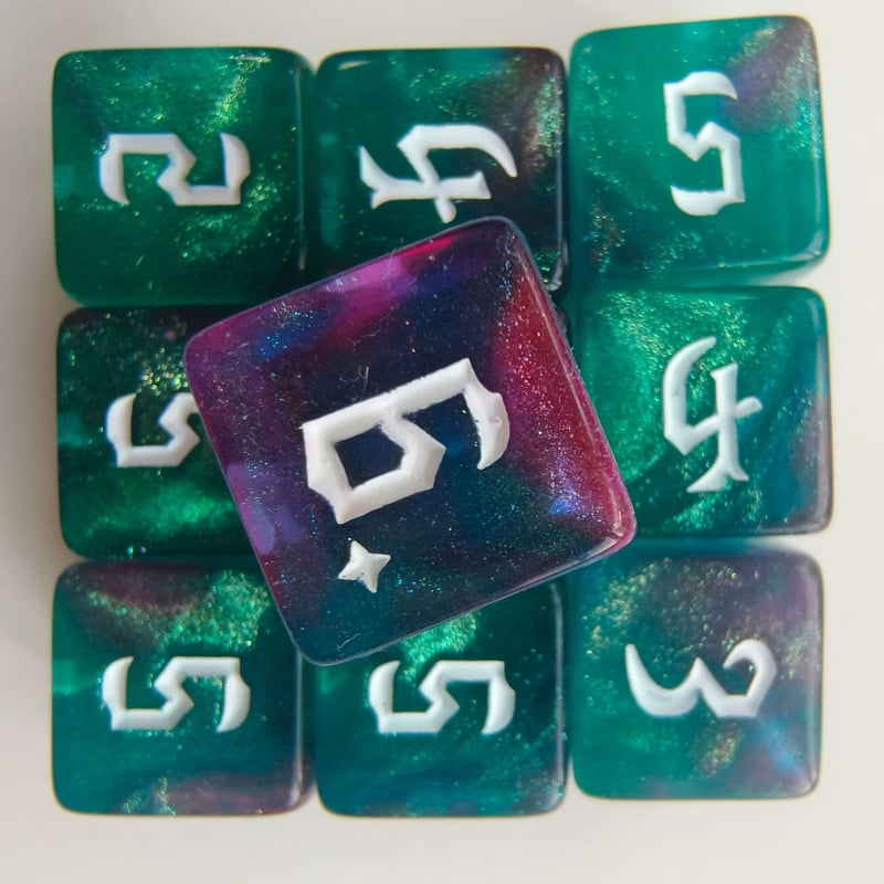 D6 kauliņi, akrila, taisnstūra stila, kastē 5000 gab.