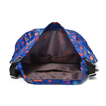 Sporta mugursoma ar šņorvāruma aizvērumu un lielu ietilpību ārējiem sporta veidiem; Oxford audums, gaisa spilvena plecu siksnas, poliesteru oderde.