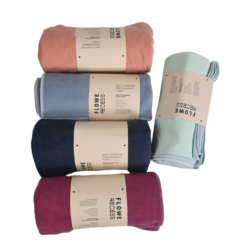 Prosop de yoga, dublu fațetat, cu textură periată pe ambele fețe, absorbant de transpirație, antiaderent, uscare rapidă (Material: microfibră; Categoria: prosop de yoga cu două fețe; Absorbant; Antiderapant; Uscare rapidă)