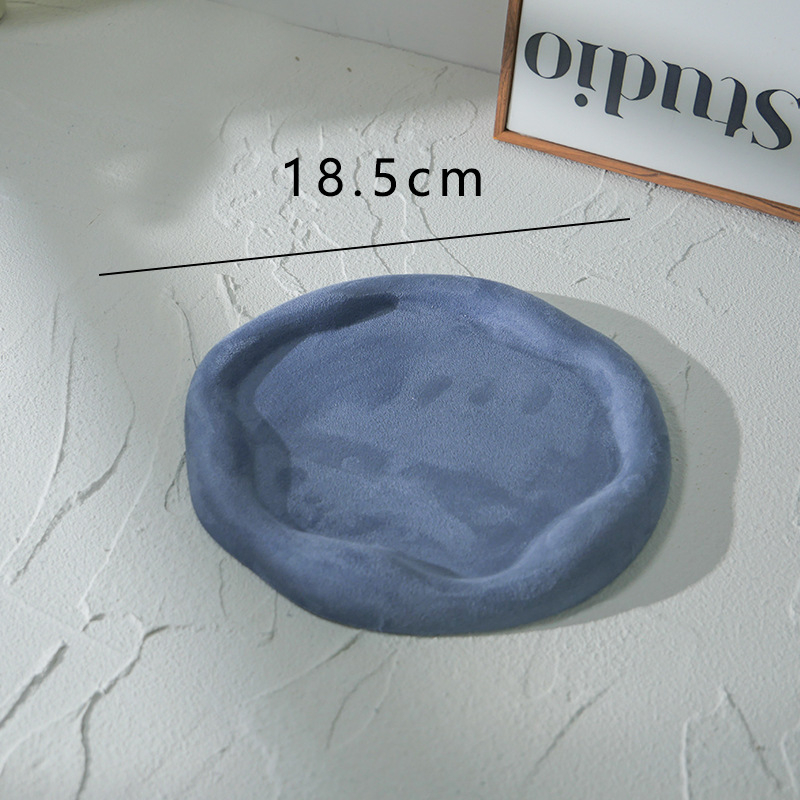 Rotaslietu izstādes statīvs, rokām darināts, flaneļa materiāls, radošs dizains, meitenīgs stils