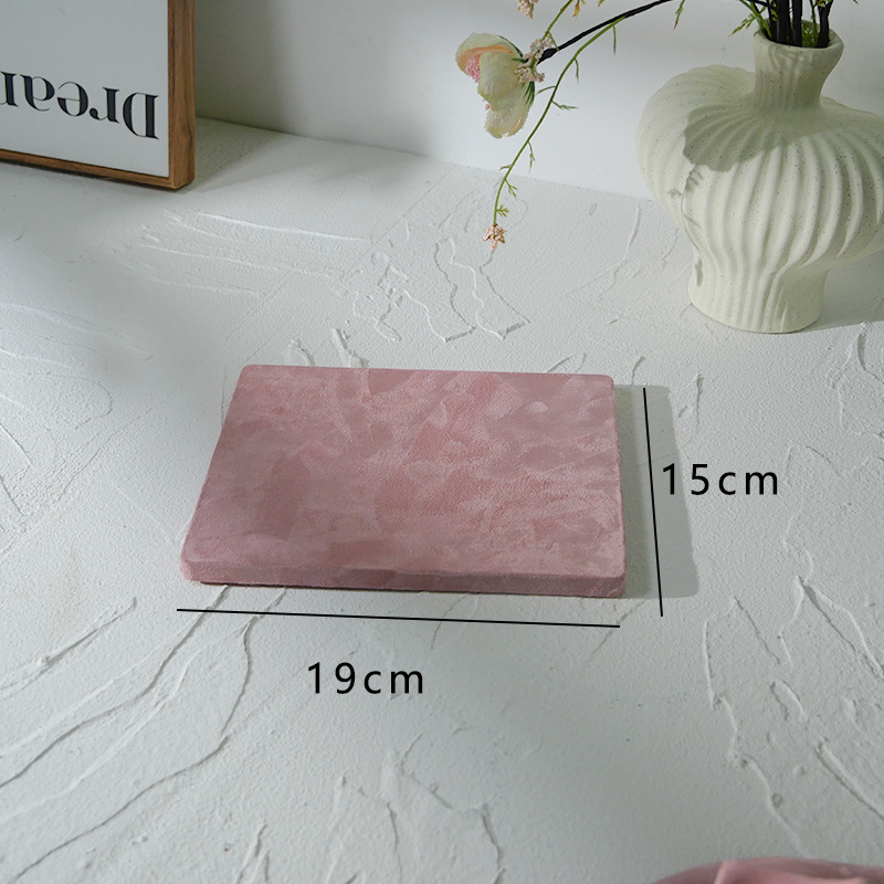 Rotaslietu izstādes statīvs, rokām darināts, flaneļa materiāls, radošs dizains, meitenīgs stils