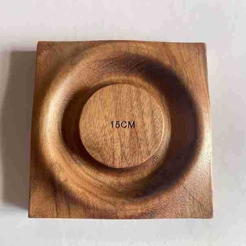 Masīvkoka rokassprādžu ekspozīcijas statīvs, rudens 2023, mūsdienīgs dizains