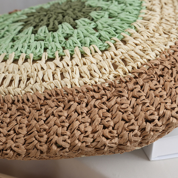 Ümmargune õlekõrrest kootud õla kott – linnalik lihtne stiil, tõmblukk kinnitusega, laminoid sisemus, üks õlarihm, kevad 2025