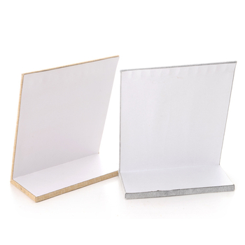 Vertikāls L-formas juvelierizstrādājumu stends auskarām un kaklariem — samta apvalks, kompozītmateriāls, mākslas vēja stils