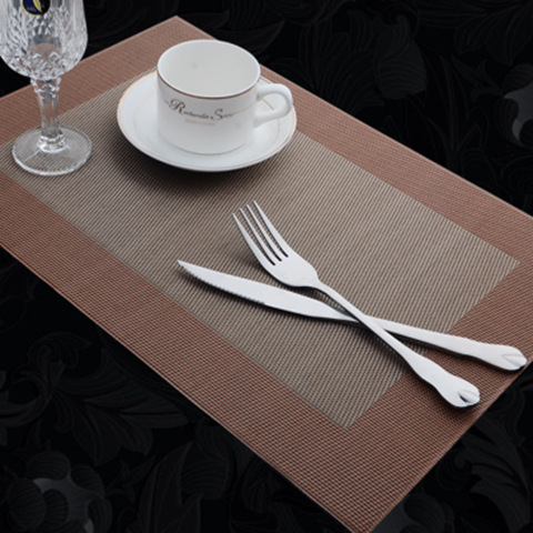 PVC stalo padėkliukas – kvadratinis, vienos spalvos raštas, šiuolaikiškas paprastas stilius, aukštos kokybės