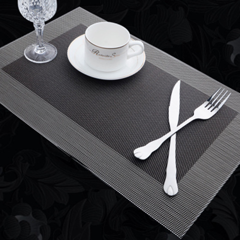 PVC stalo padėkliukas – kvadratinis, vienos spalvos raštas, šiuolaikiškas paprastas stilius, aukštos kokybės