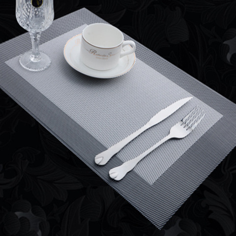 PVC stalo padėkliukas – kvadratinis, vienos spalvos raštas, šiuolaikiškas paprastas stilius, aukštos kokybės