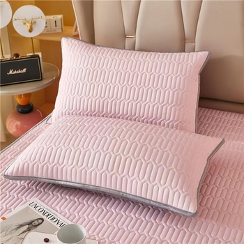 Atdzesējošs zīda spilvenu vāciņš, 90% poliestera audums, šūta quilt, reaktīvā krāsošana, licencēta privātā zīmola etiķete