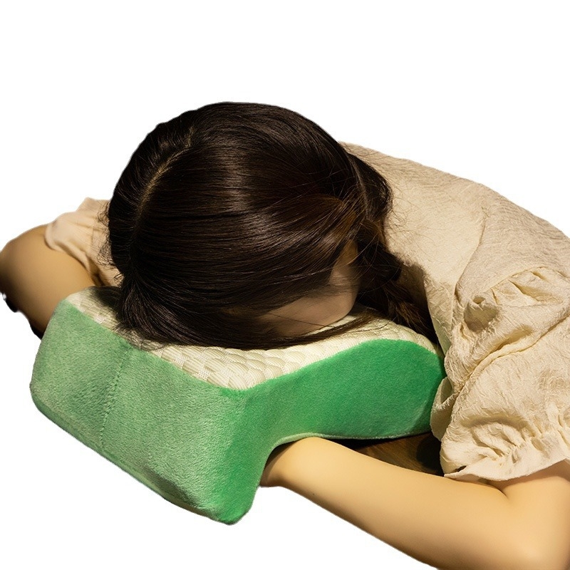 Jane Stack atmiņām kokvilnas spilvens galdam un birojām; kompakts guļamais spilvens klasē; atbalsta vienas vienības izkliedi; Kategorija: Qualified.