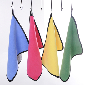 Korall plüss négyzet alakú törölköző, többfunkciós törlőkendő, 400–600 g, szegélyezett, logó nyomtatás elérhető