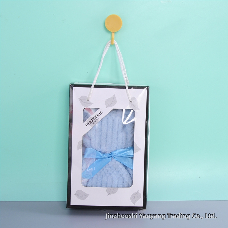 Dāvanu kastē ar mazmeitiņa formas dvieli – korāla fleece, apmēram 65 g, 32s combed yarn, ar logotipa pielāgošana, privāta zīme pieejama