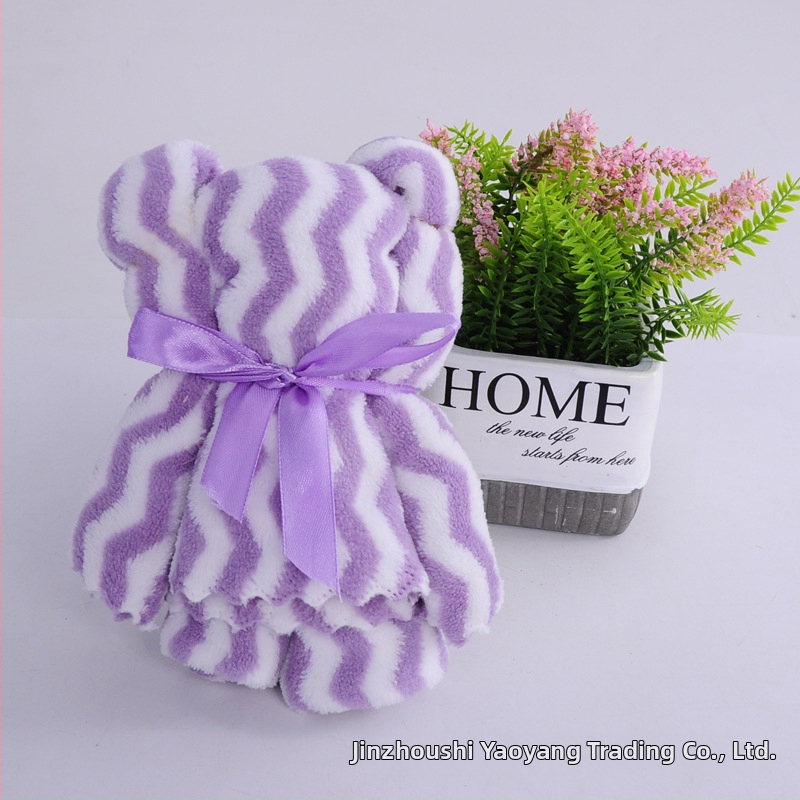 Dāvanu kastē ar mazmeitiņa formas dvieli – korāla fleece, apmēram 65 g, 32s combed yarn, ar logotipa pielāgošana, privāta zīme pieejama