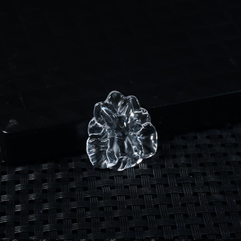 Kristalni privjesak, bez bočnih kamenja, stil nacionalnog trenda