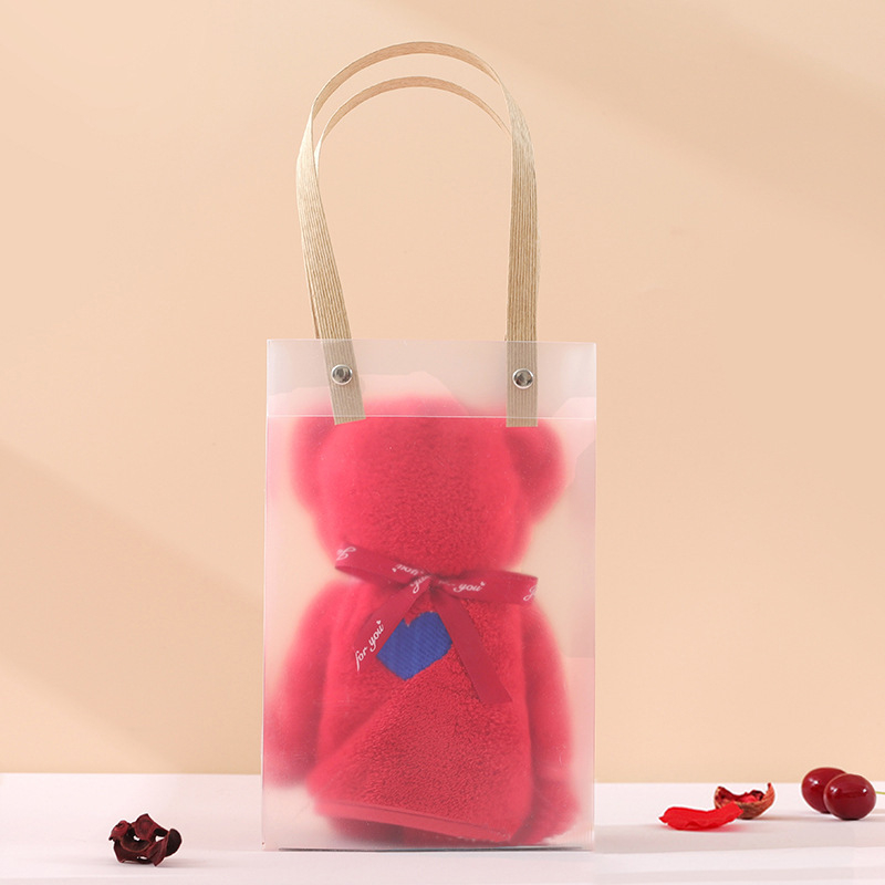 Karu kujuline käterätik korallfliisist, kinkekarp (90 g; bränd Olaichun; logotip trükitud; materjal: korallfliis; õmblemine)