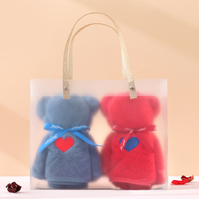 Karu kujuline käterätik korallfliisist, kinkekarp (90 g; bränd Olaichun; logotip trükitud; materjal: korallfliis; õmblemine)