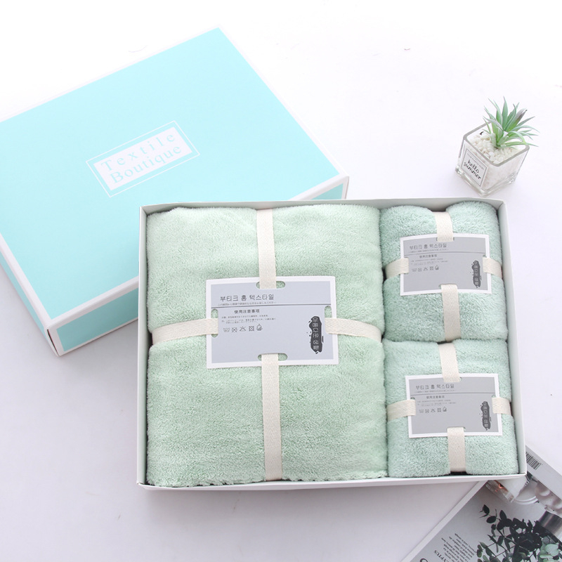 Koraļāla flīsa dvieļu dāvanu komplekts kastītē, trīs vienības, ar logo personalizāciju, 500 g