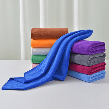 Prosop din microfibră pentru frizerii și saloane de înfrumusețare – fără scame, absorbant înalt, țesătură plată, 60 fire, greutate 80–100 g, personalizabil