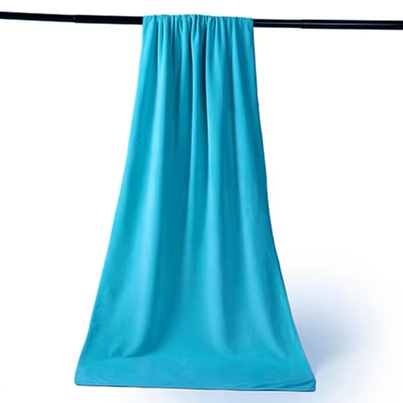 Prosop din microfibră pentru frizerii și saloane de înfrumusețare – fără scame, absorbant înalt, țesătură plată, 60 fire, greutate 80–100 g, personalizabil