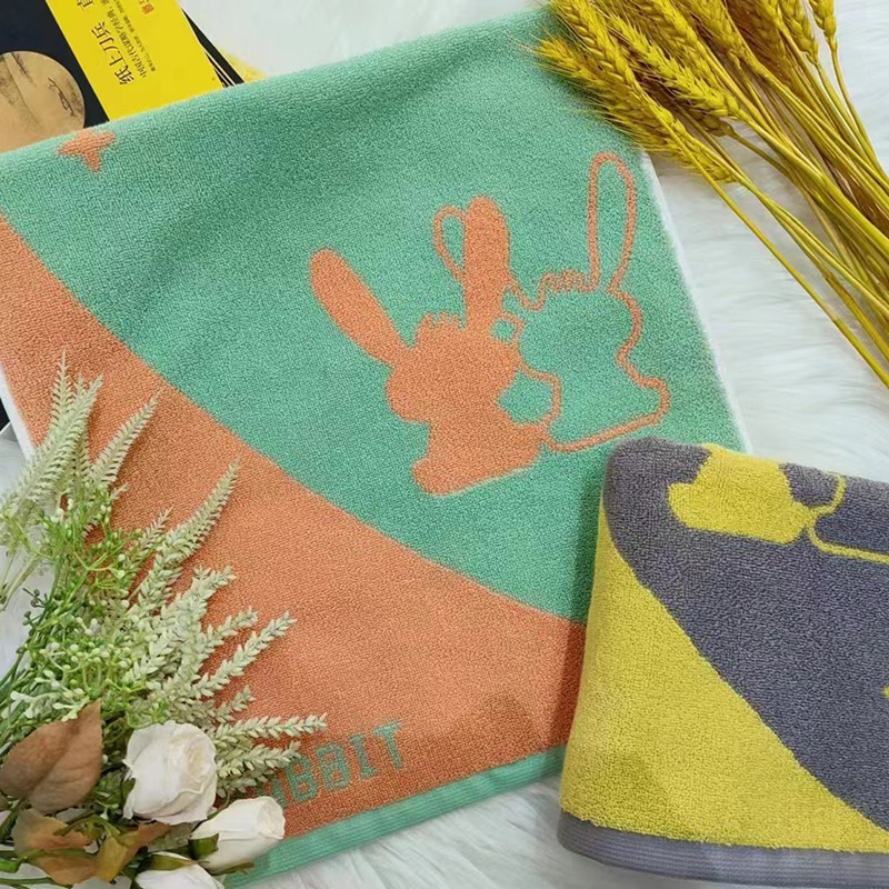 Ručník od 100% pamuka, bojen vlaknom, 32 niti, debeo, upija, bez vlakna, mogućnost logotipa
