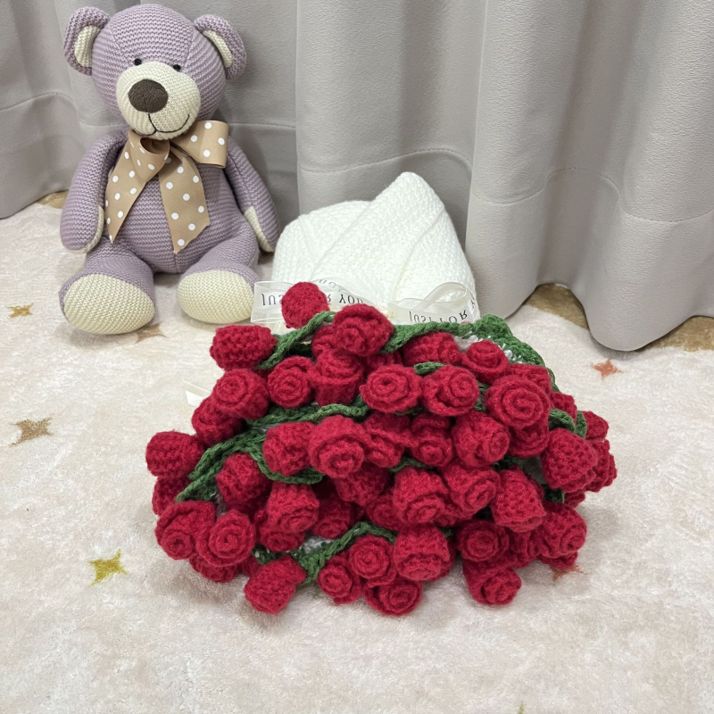 Rožių puokštės antklodė – akrilo medžiaga, mažiau nei 300 g, augalai ir gėlės raštas, poilsio stilius