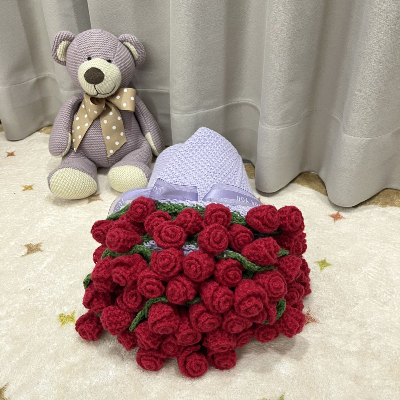 Rožių puokštės antklodė – akrilo medžiaga, mažiau nei 300 g, augalai ir gėlės raštas, poilsio stilius