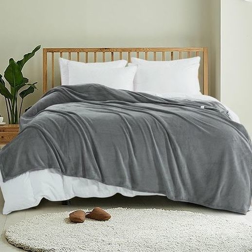 Flanelės pledas, visų metų laikotarpiams, korėjietiško stiliaus, svoris iki 300 g, poliesterio mišinys, vientisas raštas, tinkamas lovai