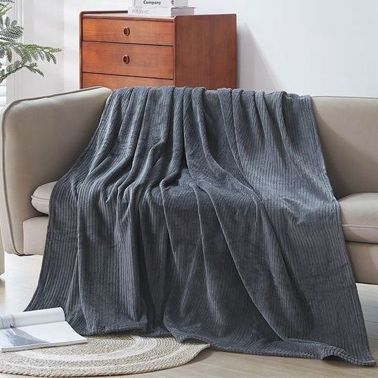 Flanelės pledas, visų metų laikotarpiams, korėjietiško stiliaus, svoris iki 300 g, poliesterio mišinys, vientisas raštas, tinkamas lovai