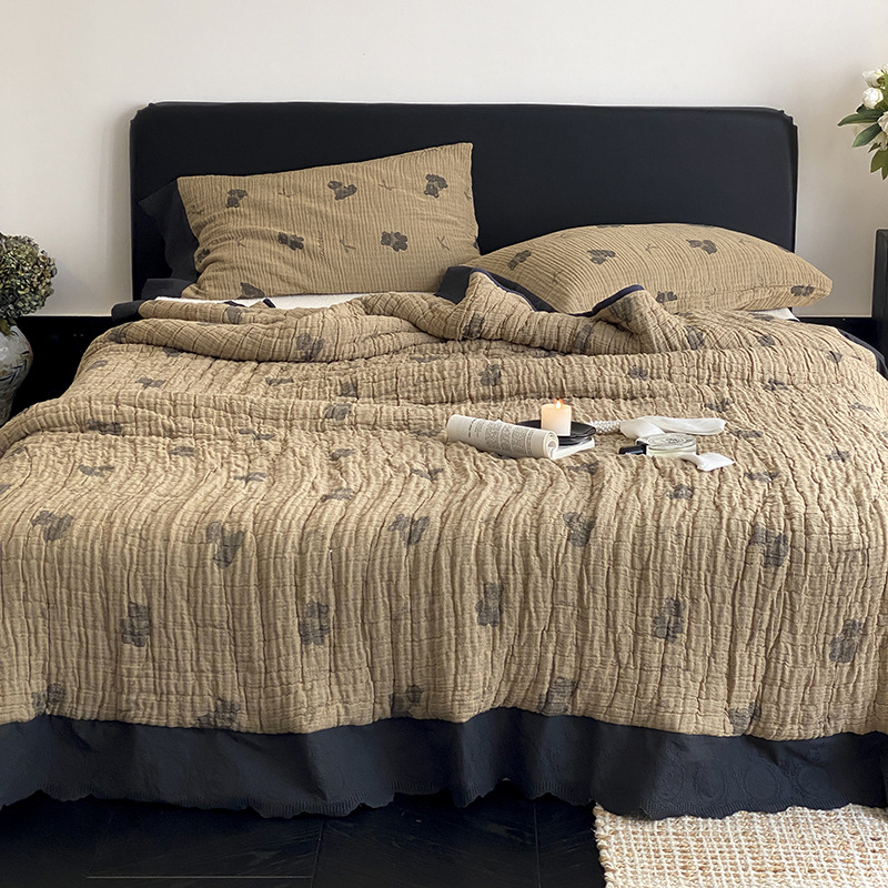 Medvilninė antklodė su dryžių raštu, prancūziško stiliaus, svoris virš 3000 g, tinkama visiems metų laikams.