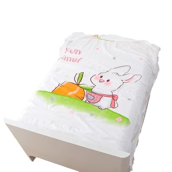 Dvigubo sluoksnio vaiko pledas iš viskozės, vasaros lengvas pledas, animacinis raštas, pirmosios kokybės